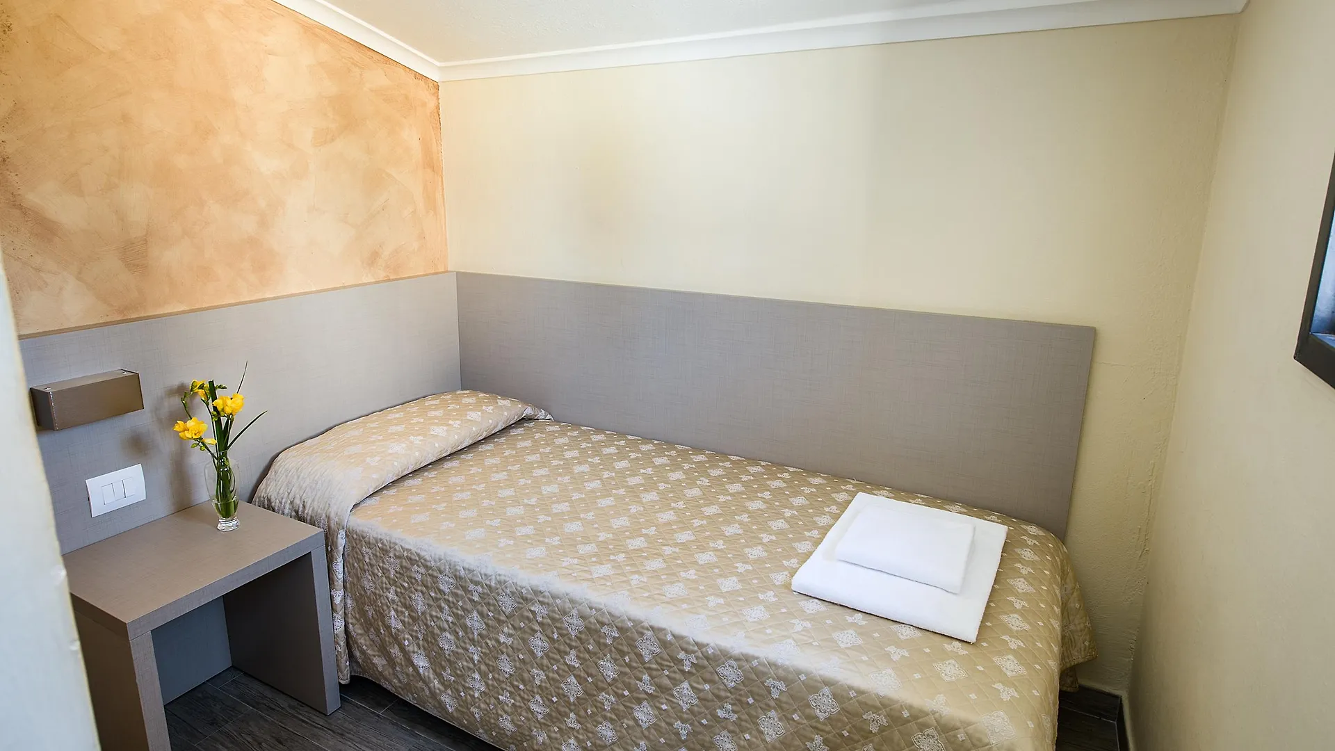 Отель Albergo Firenze