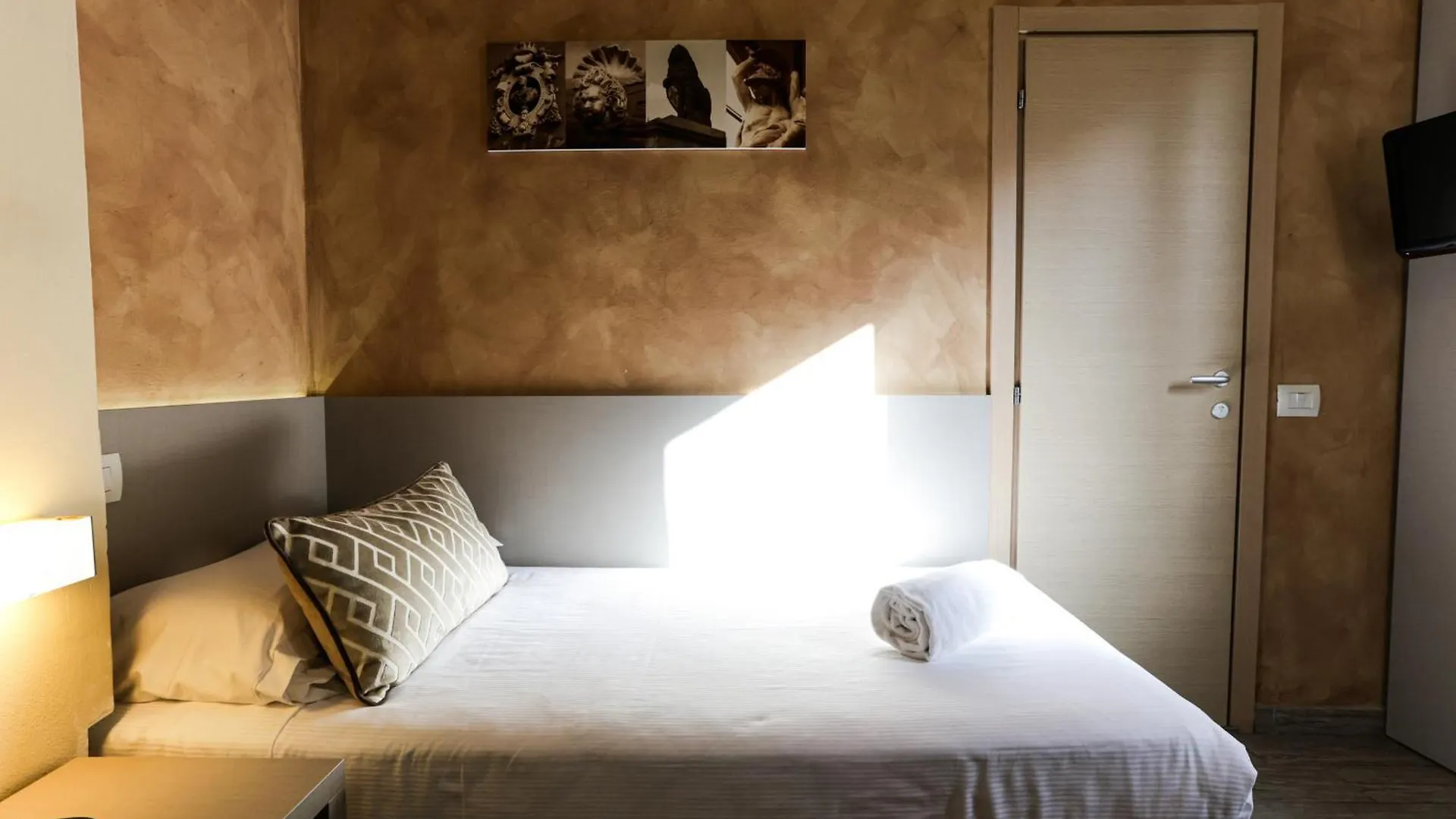 *** Отель Albergo Firenze Италия